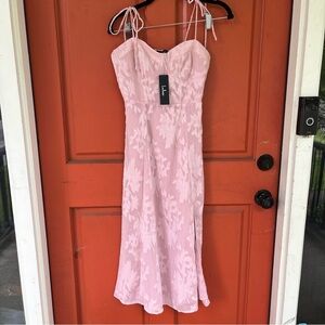 ❤️‍🔥HP❤️‍🔥 NWT Lulus Back Zip Up Dress